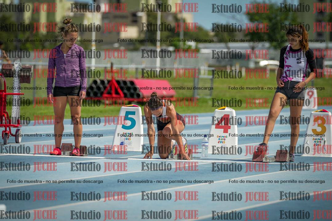 Fotos de los 60 m con vallas de mujeres