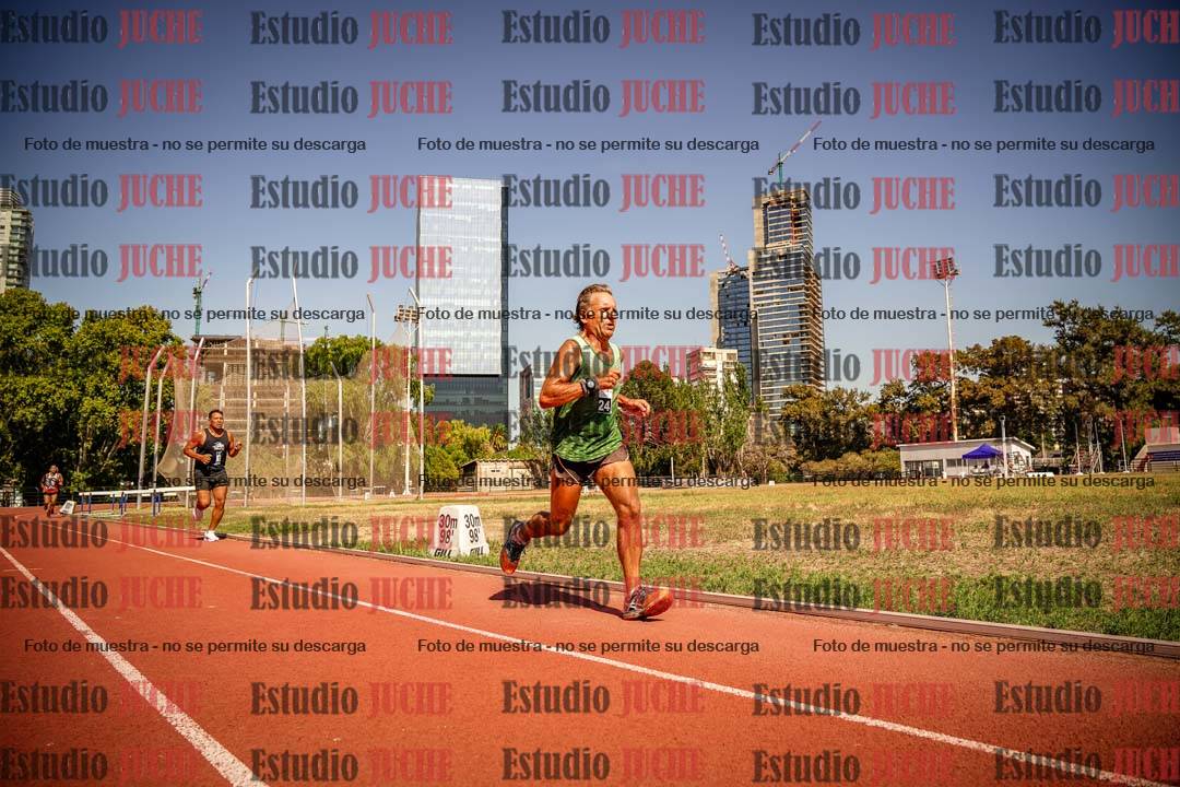Fotos de los 3000 m llanos de varones