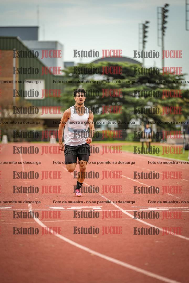 Fotos de los 400 m llanos de varones