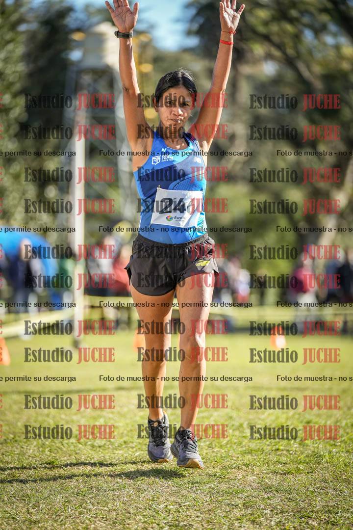 Fotos de la llegada del cross de 6000 m