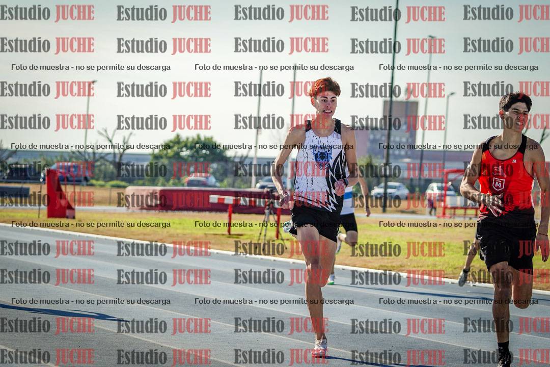 Fotos de los 400 m llanos de varones