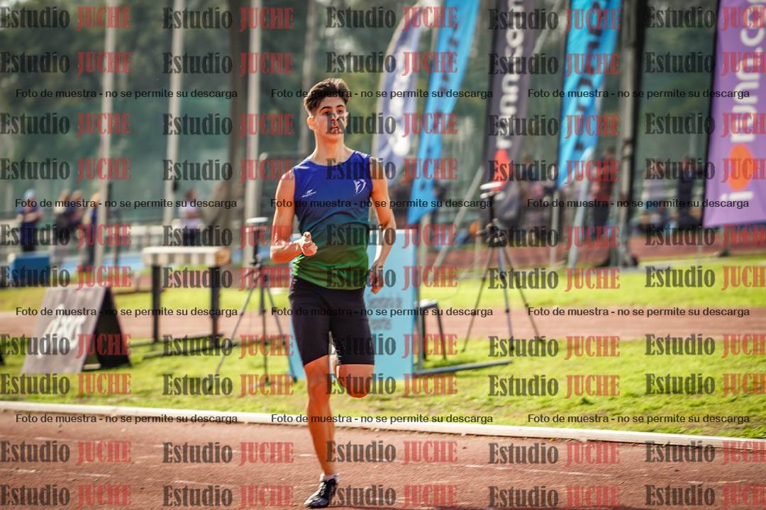 Fotos de los 400 m llanos de varones