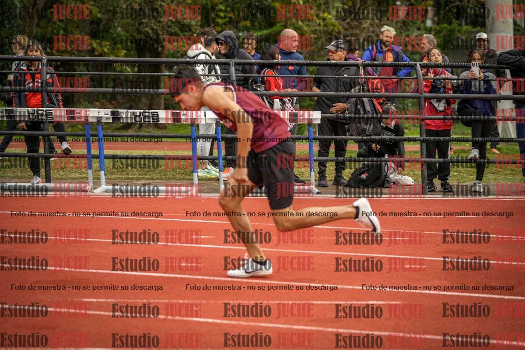Fotos de los 100 m llanos de varones