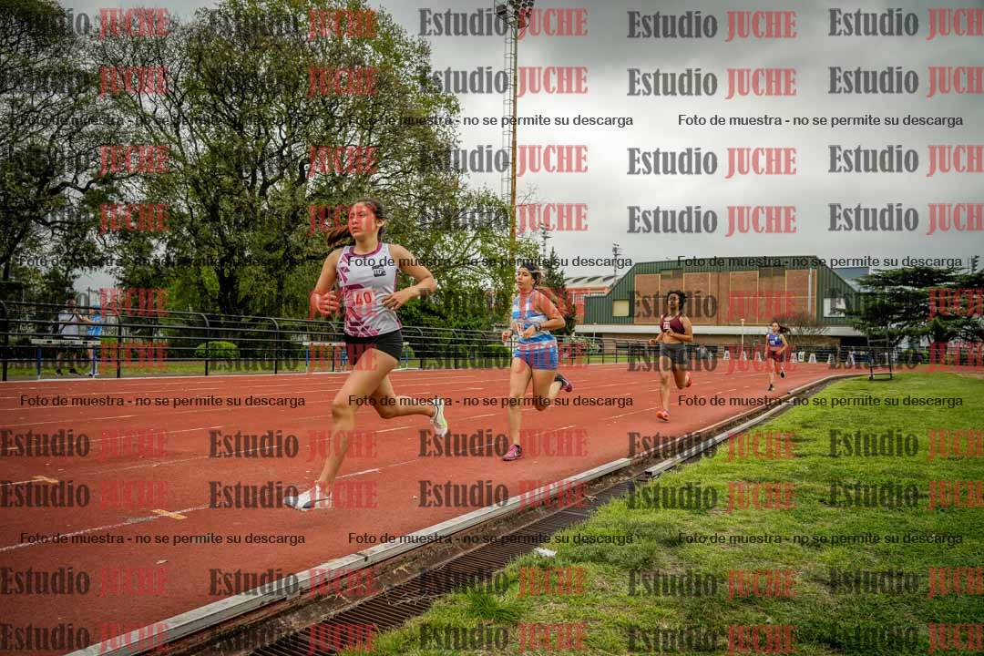 Fotos de los 600 m llanos de mujeres - hexatlón 6
