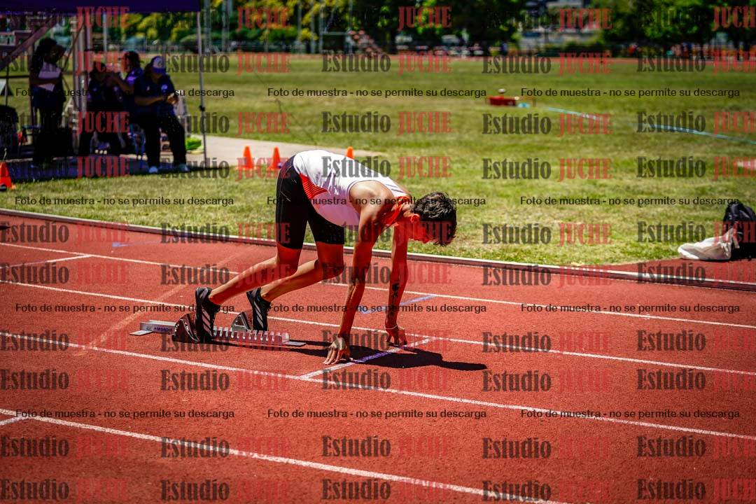 Fotos de los 400 m con vallas de varones