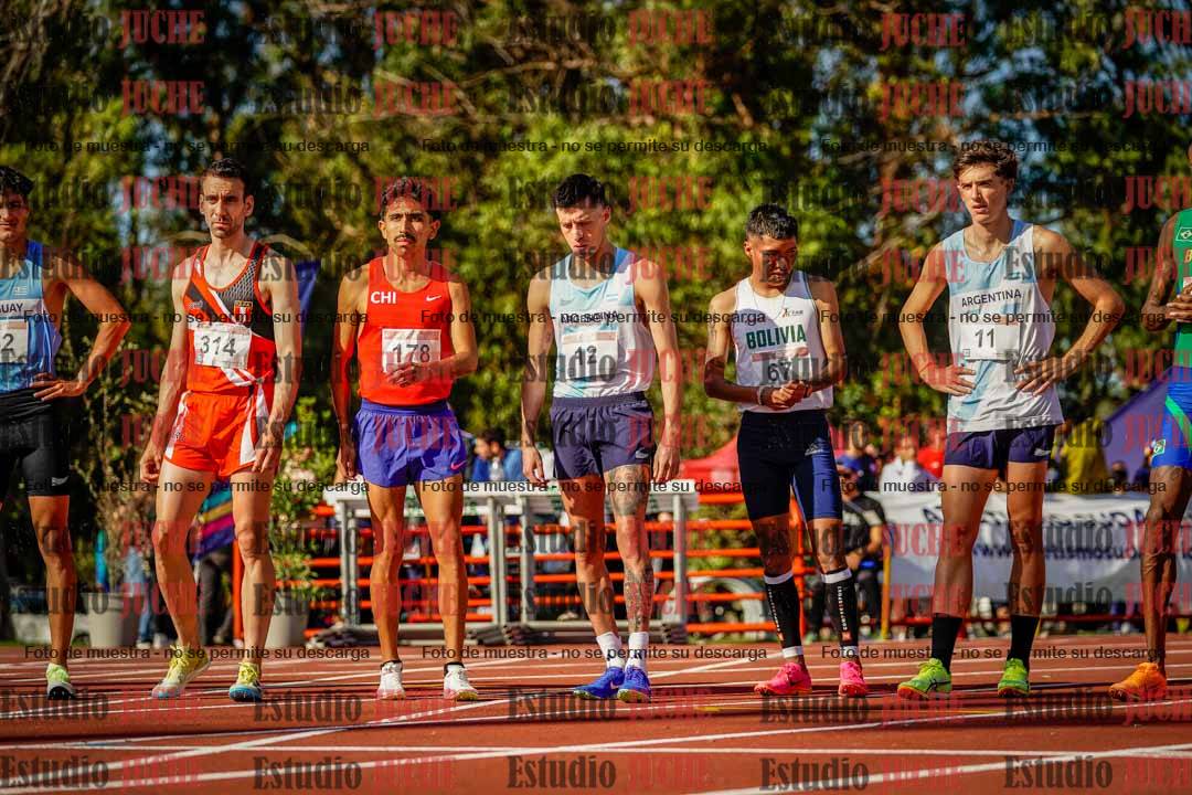 Fotos de los 1500 m llanos de varones