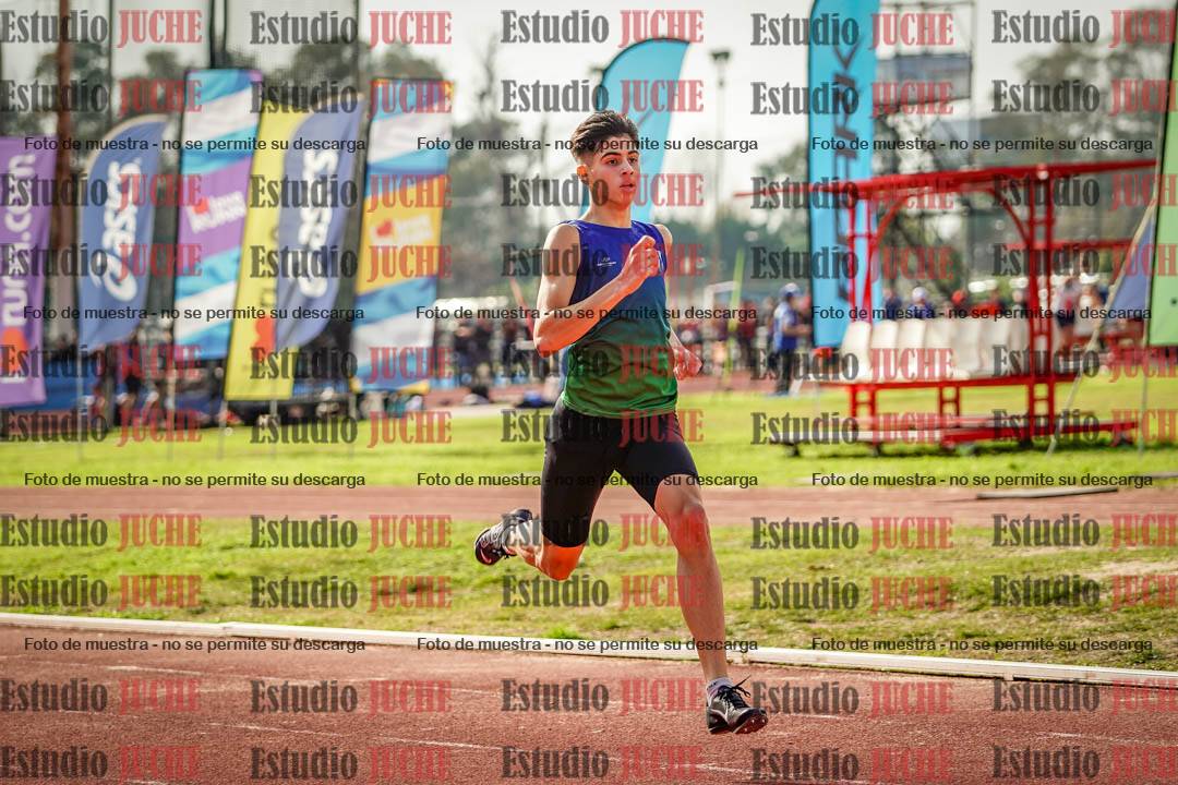 Fotos de los 400 m llanos de varones