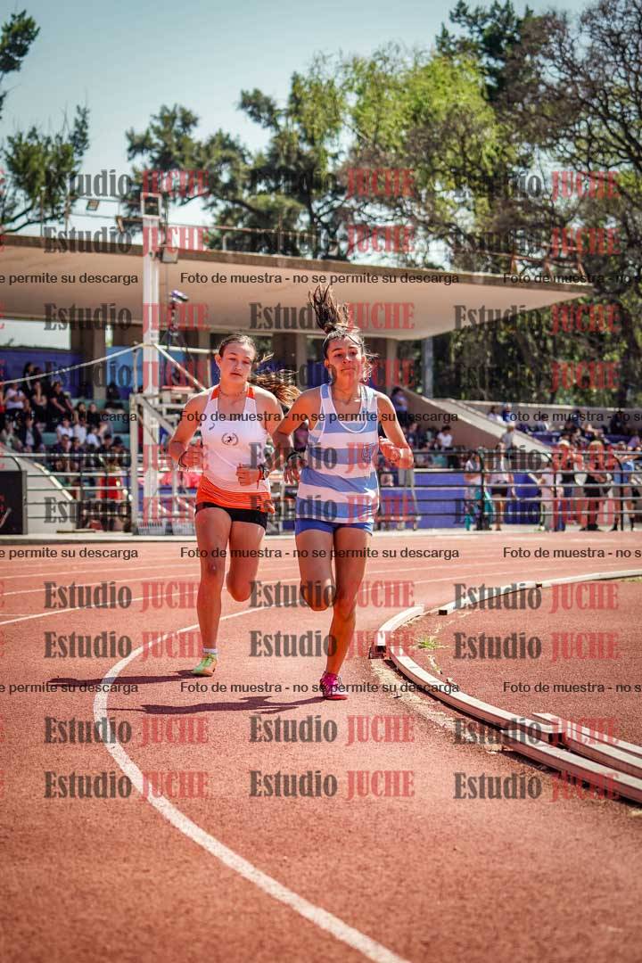 Fotos de los 600 m llanos de mujeres - hexatlón