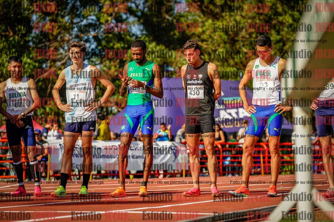 Fotos de los 1500 m llanos de varones