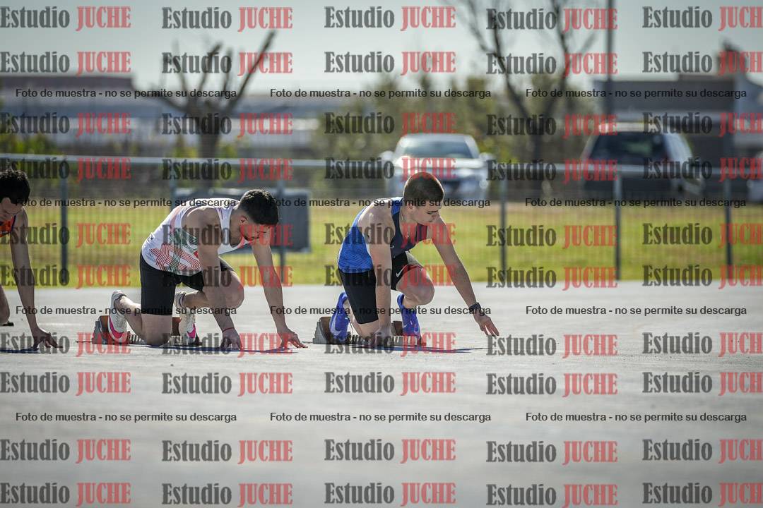 Fotos de los 100 m llanos de varones