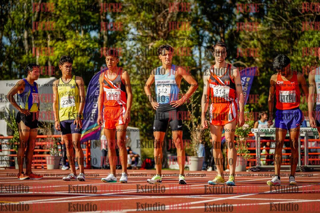 Fotos de los 1500 m llanos de varones
