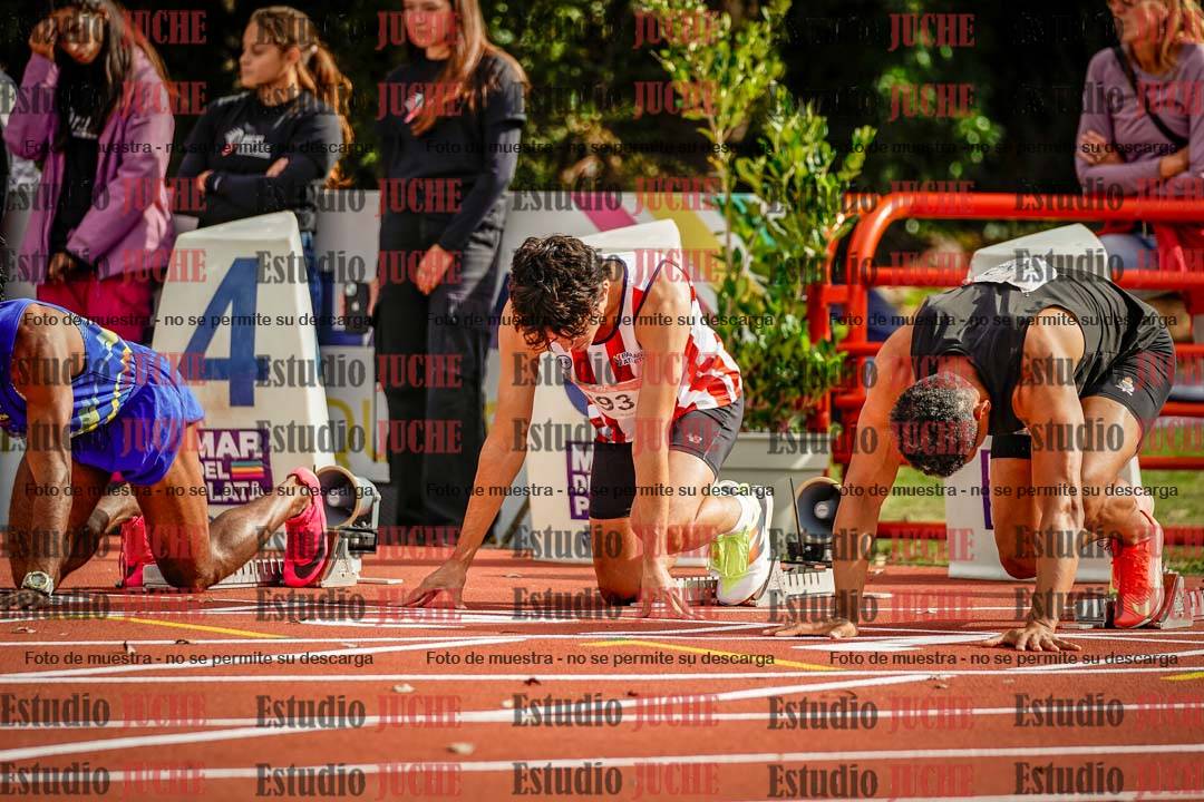 Fotos de los 110 m con vallas de varones - FINAL