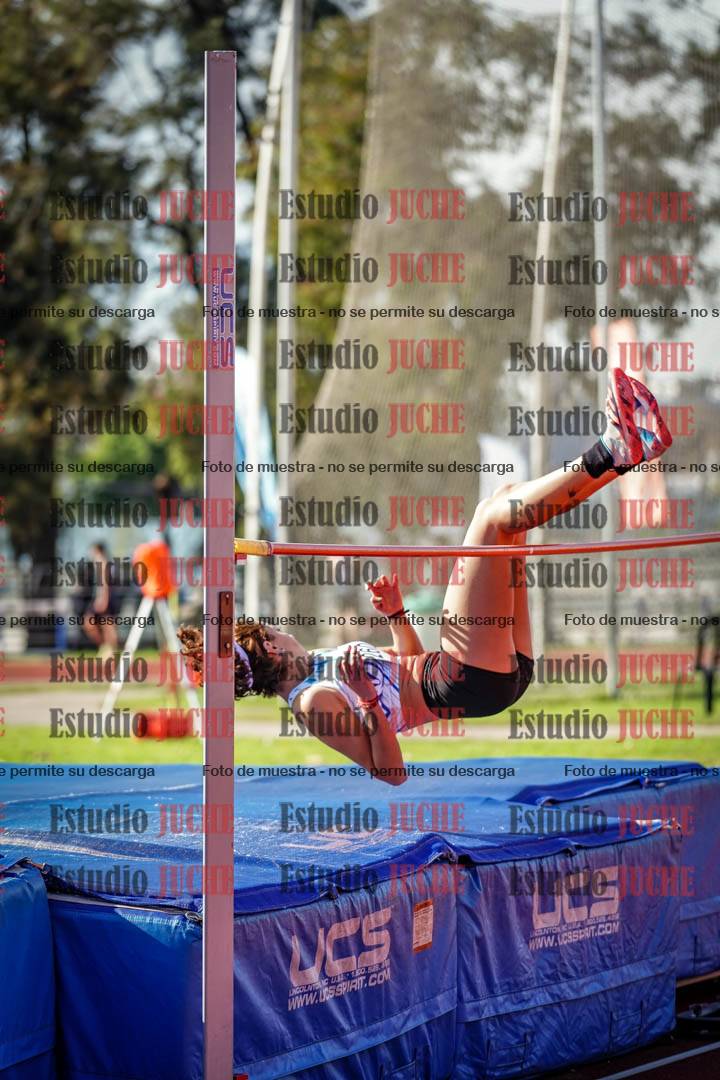 Fotos del salto en alto de mujeres
