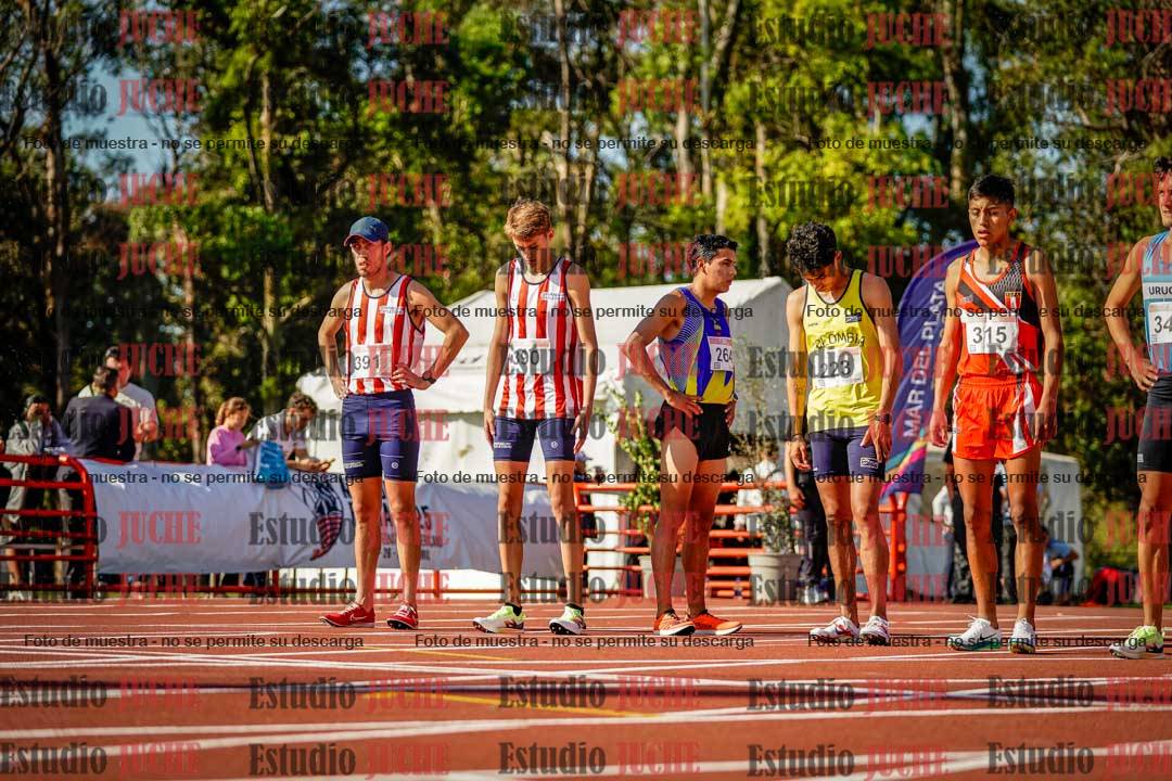 Fotos de los 1500 m llanos de varones