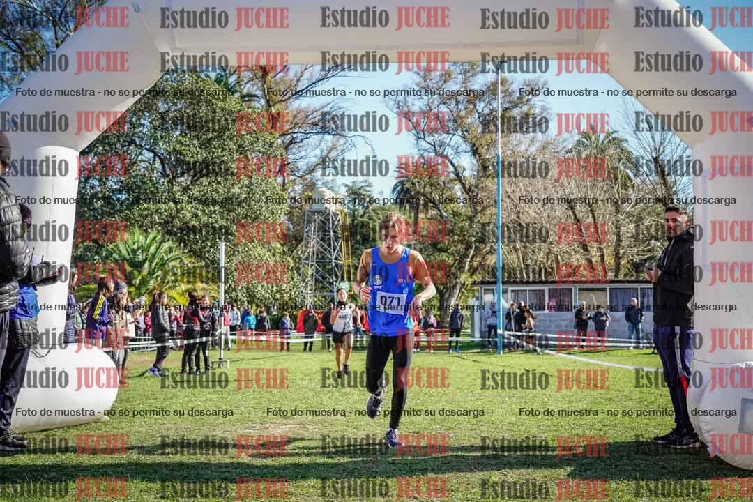 Fotos de la llegada del cross de 3000 m