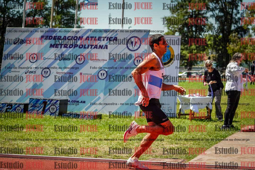 Fotos de los 800 m llanos de varones