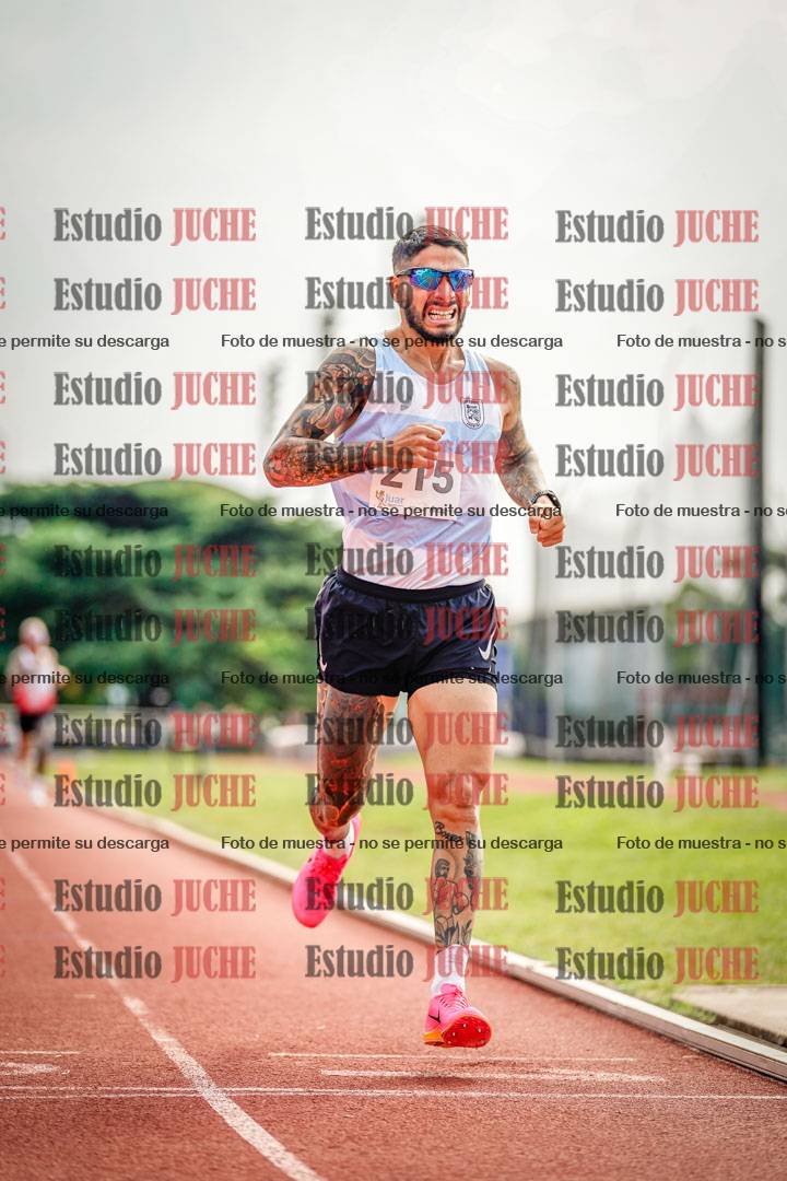 Fotos de los 3000 m llanos de varones