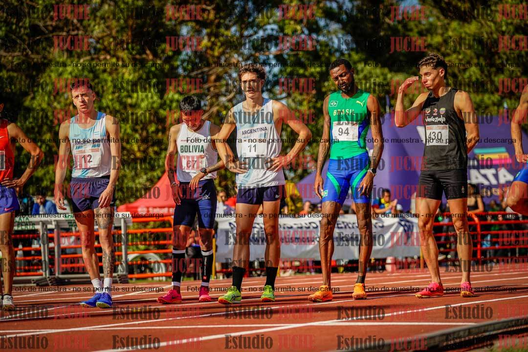 Fotos de los 1500 m llanos de varones