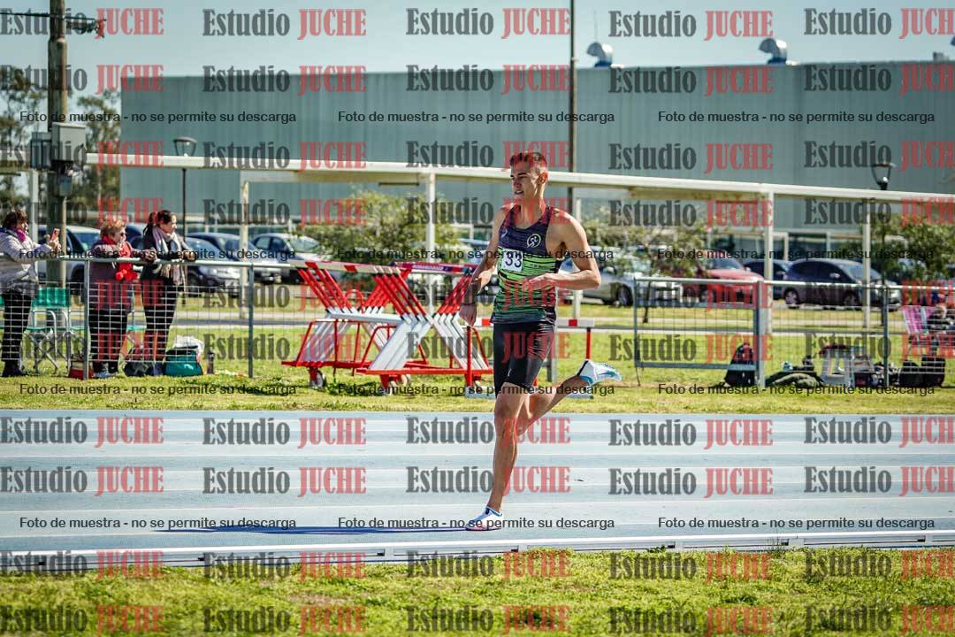 Fotos de los 800 m llanos de varones