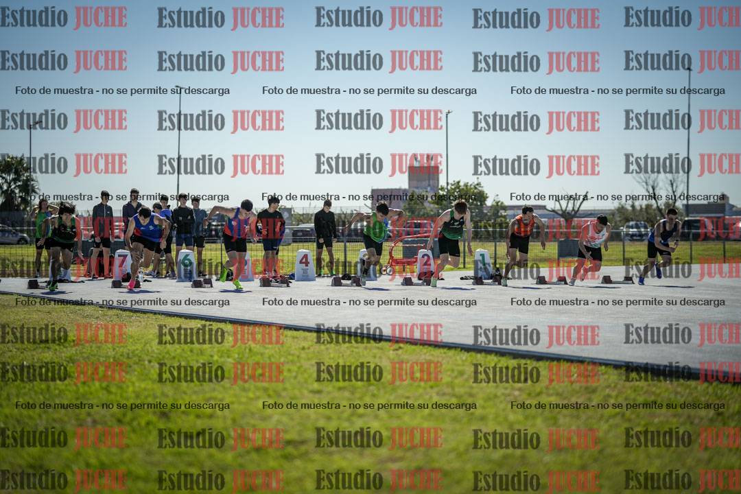 Fotos de los 100 m llanos de varones