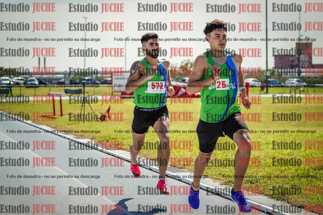 Fotos de los 800 m llanos de varones