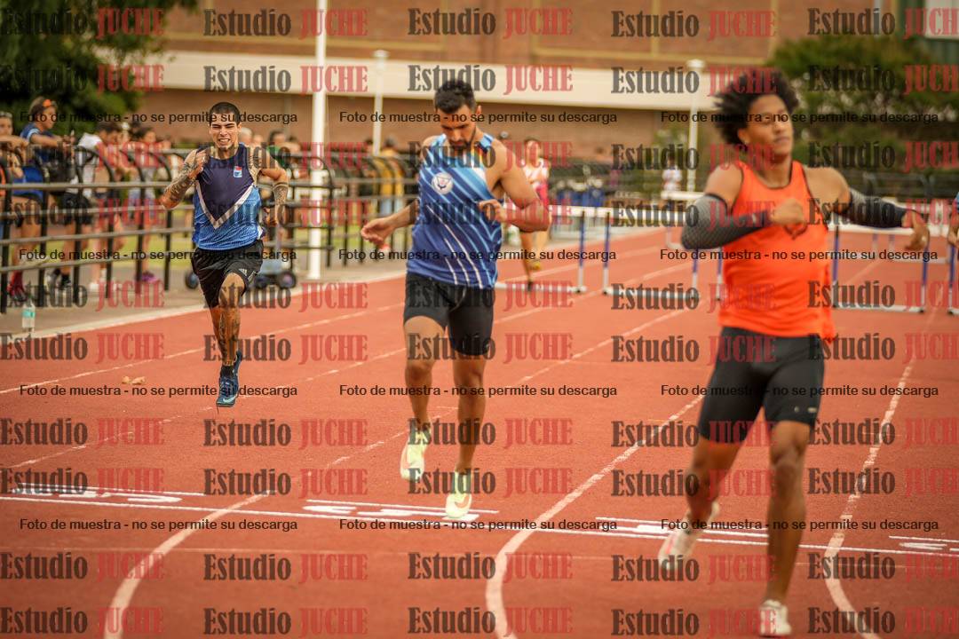 Fotos de los 400 m con vallas de varones