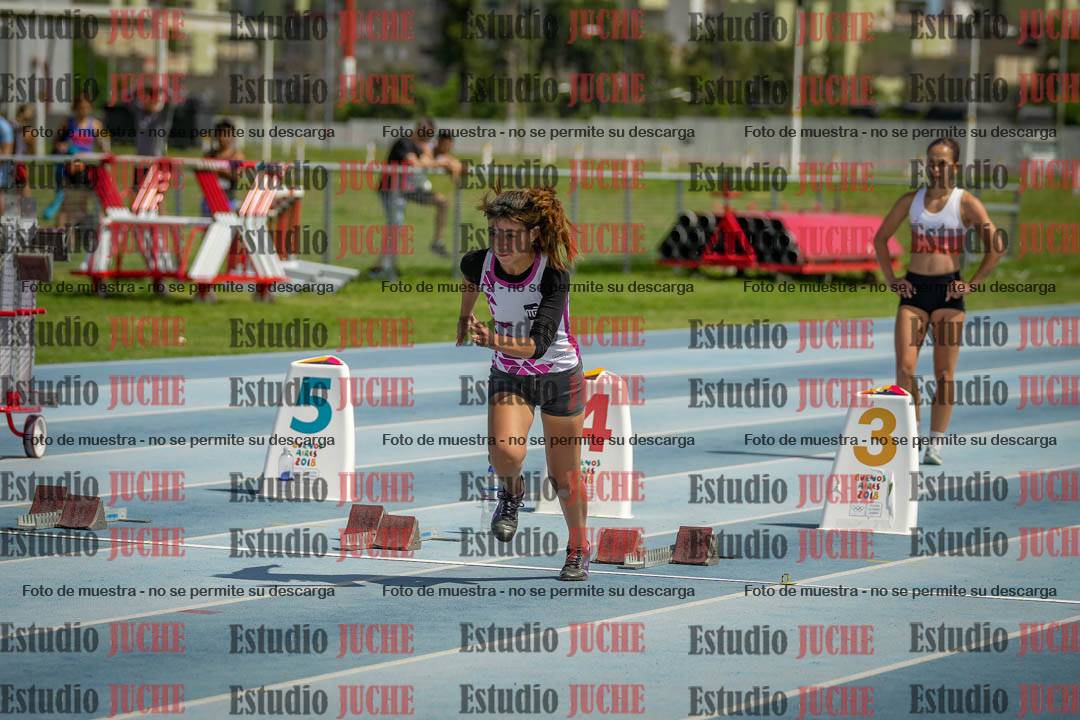 Fotos de los 60 m con vallas de mujeres