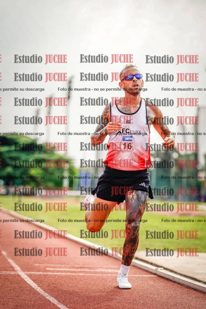Fotos de los 3000 m llanos de varones