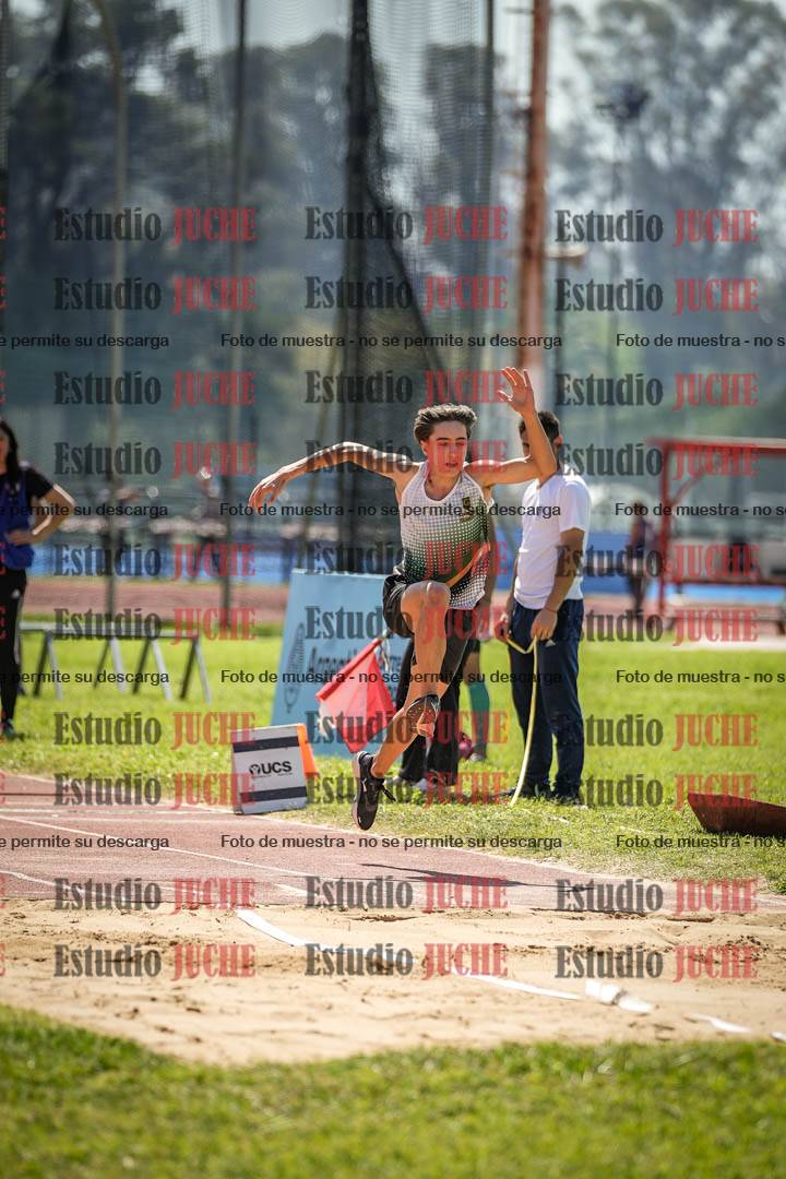 Fotos del salto triple de varones