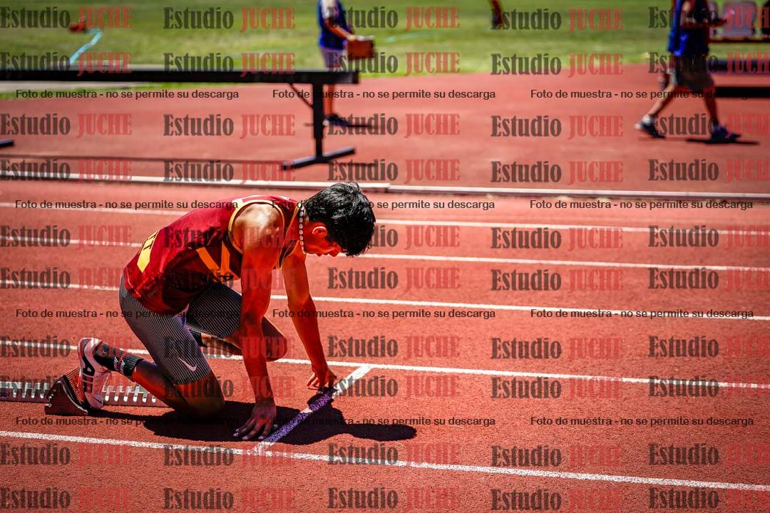 Fotos de los 400 m con vallas de varones