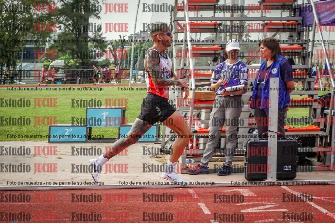 Fotos de los 3000 m llanos de varones
