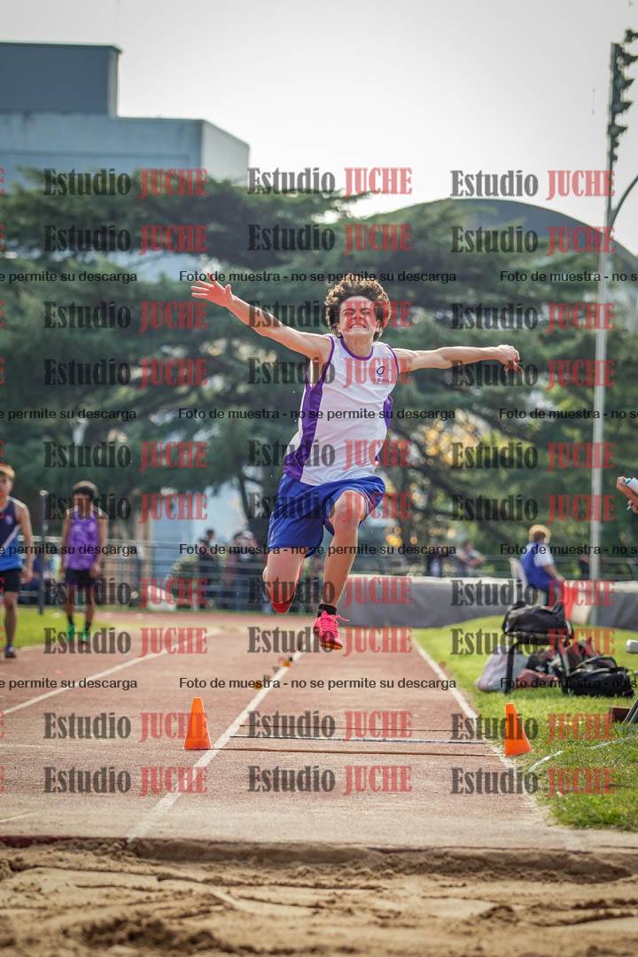 Fotos del salto triple de varones