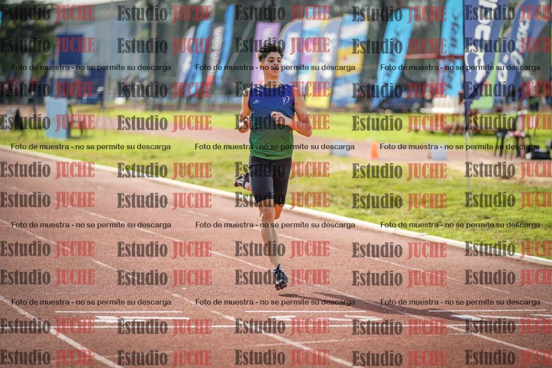Fotos de los 400 m llanos de varones