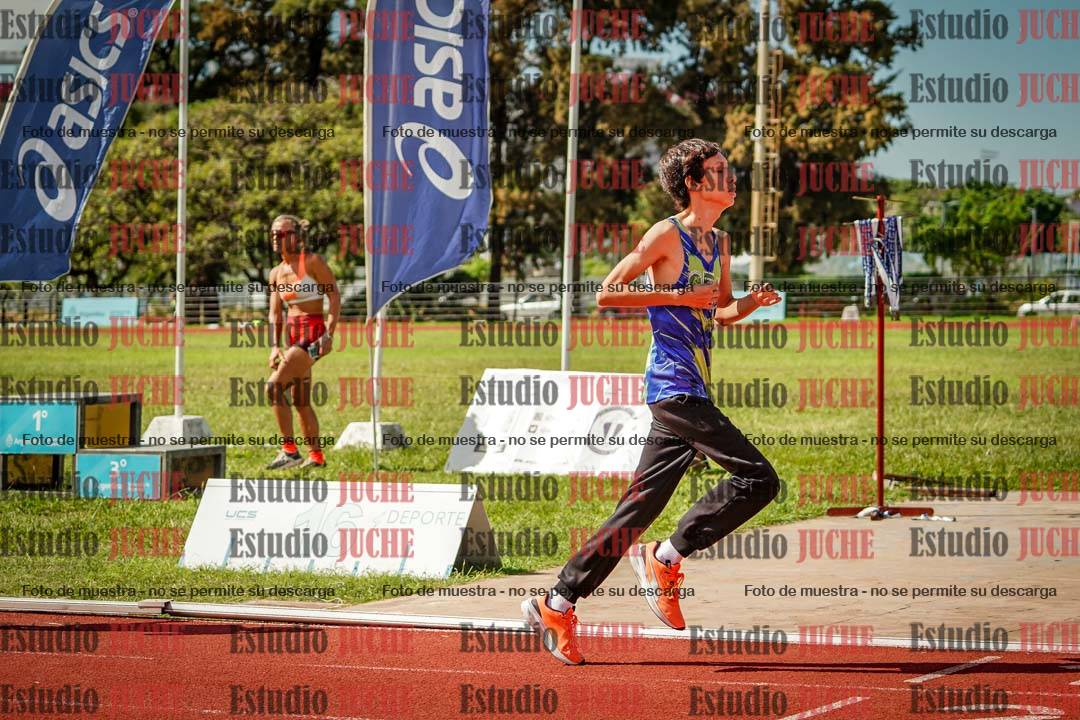 Fotos de los 600 m llanos de varones