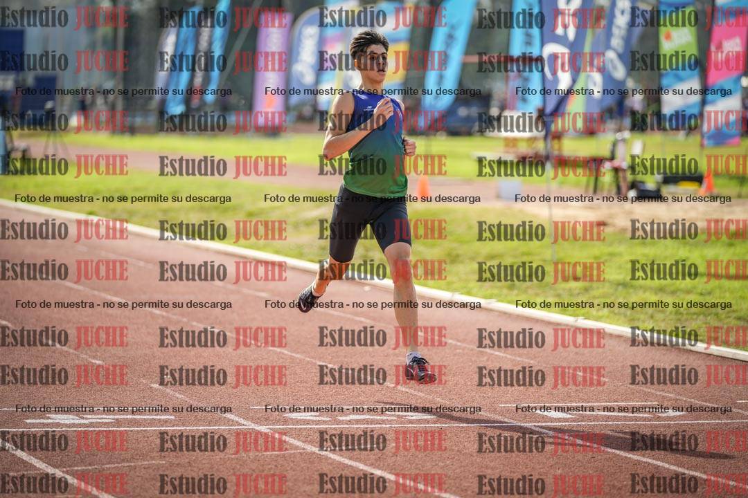 Fotos de los 400 m llanos de varones