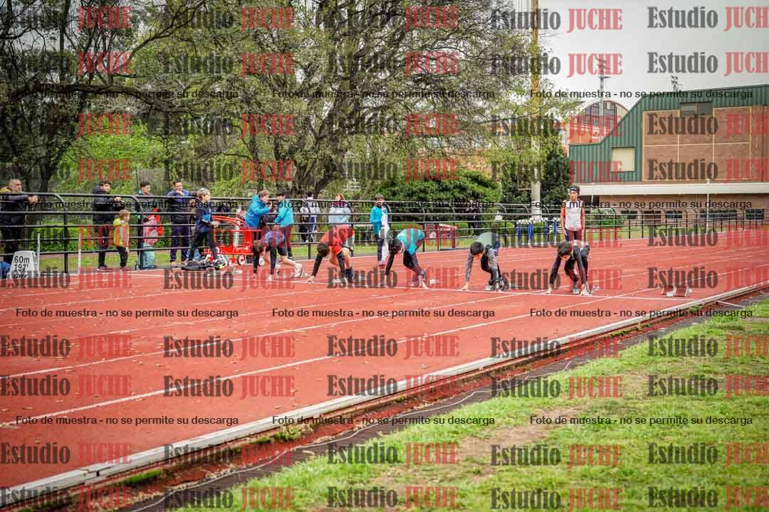 Fotos de los 50 m llanos de varones