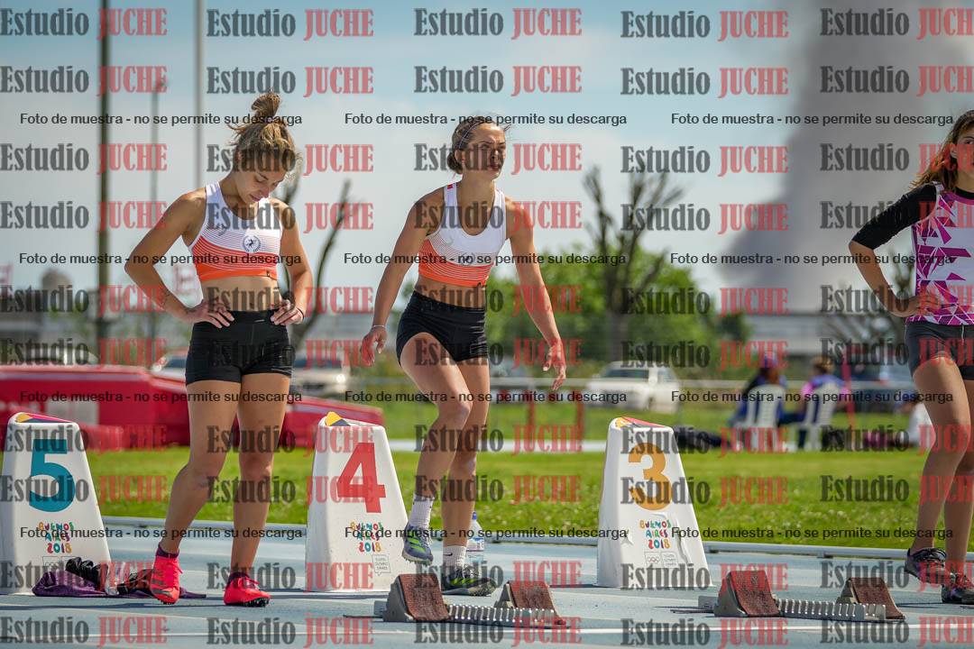 Fotos de los 60 m con vallas de mujeres