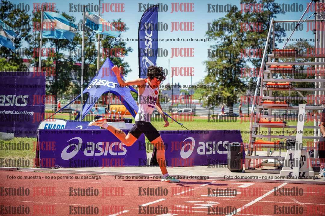 Fotos de los 800 m llanos de varones