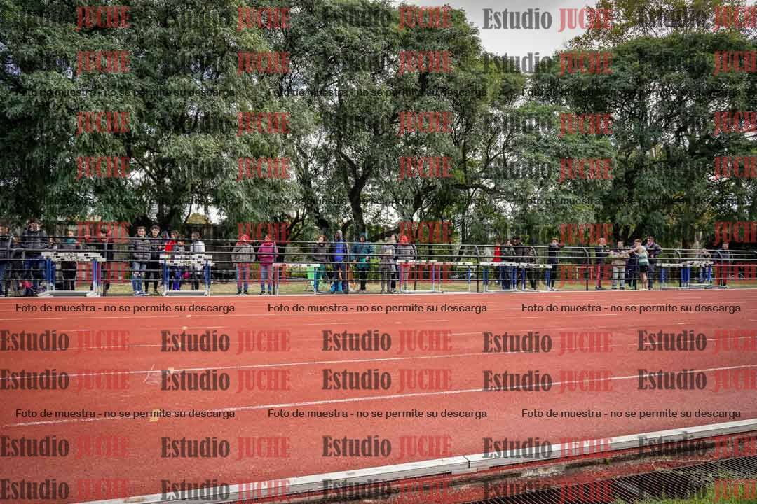 Fotos de los 100 m llanos de varones