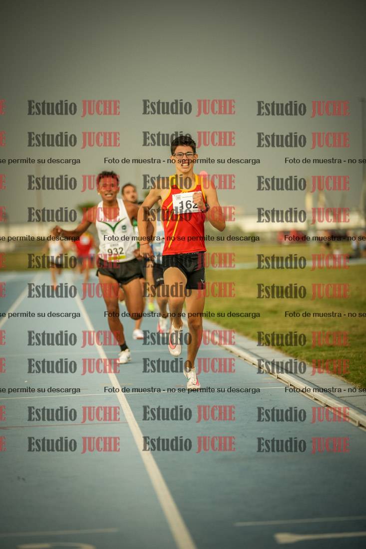 Fotos de los 1000 m llanos de varones