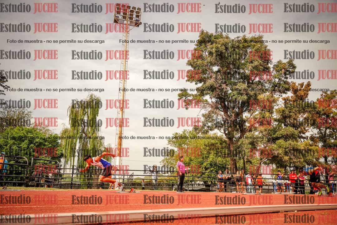 Fotos de los 200 m llanos de varones