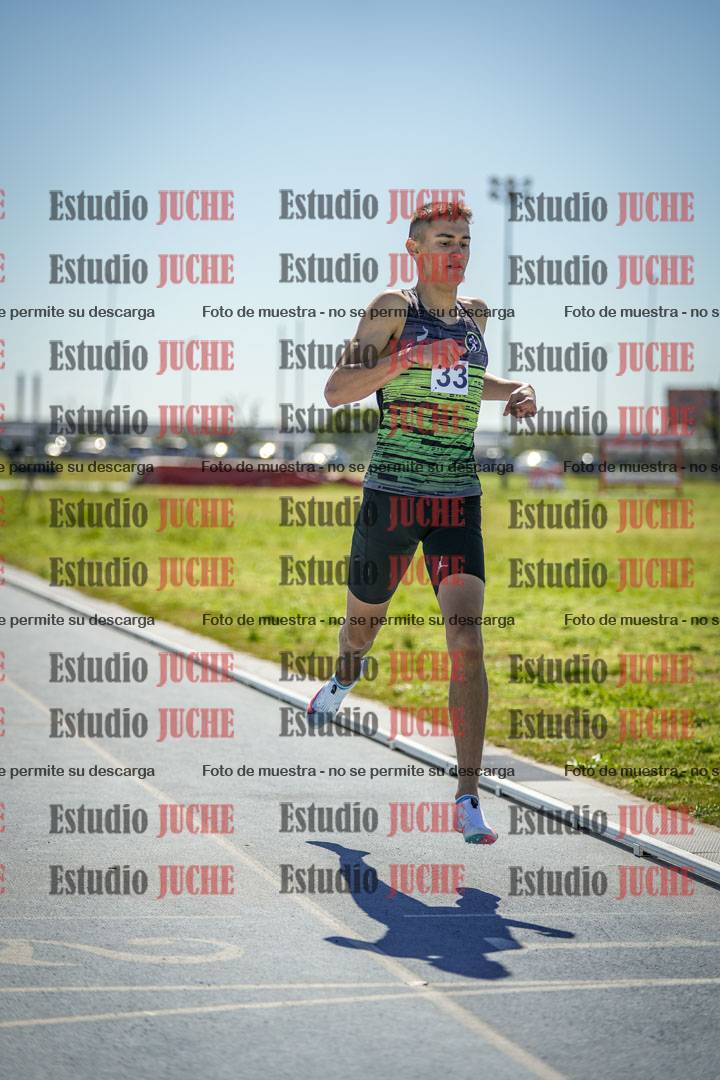Fotos de los 800 m llanos de varones