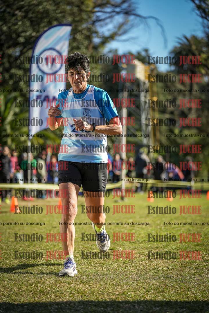 Fotos de la llegada del cross de 6000 m