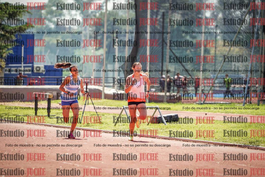 Fotos de los 600 m llanos de mujeres - hexatlón