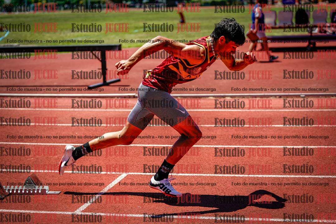 Fotos de los 400 m con vallas de varones