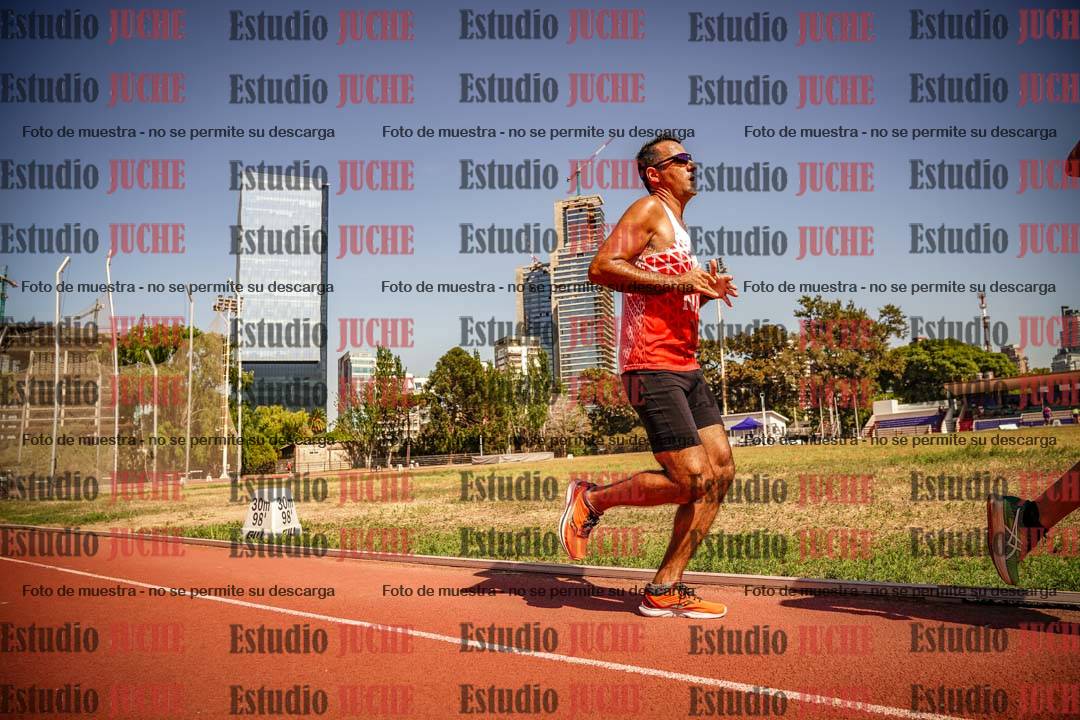Fotos de los 3000 m llanos de varones