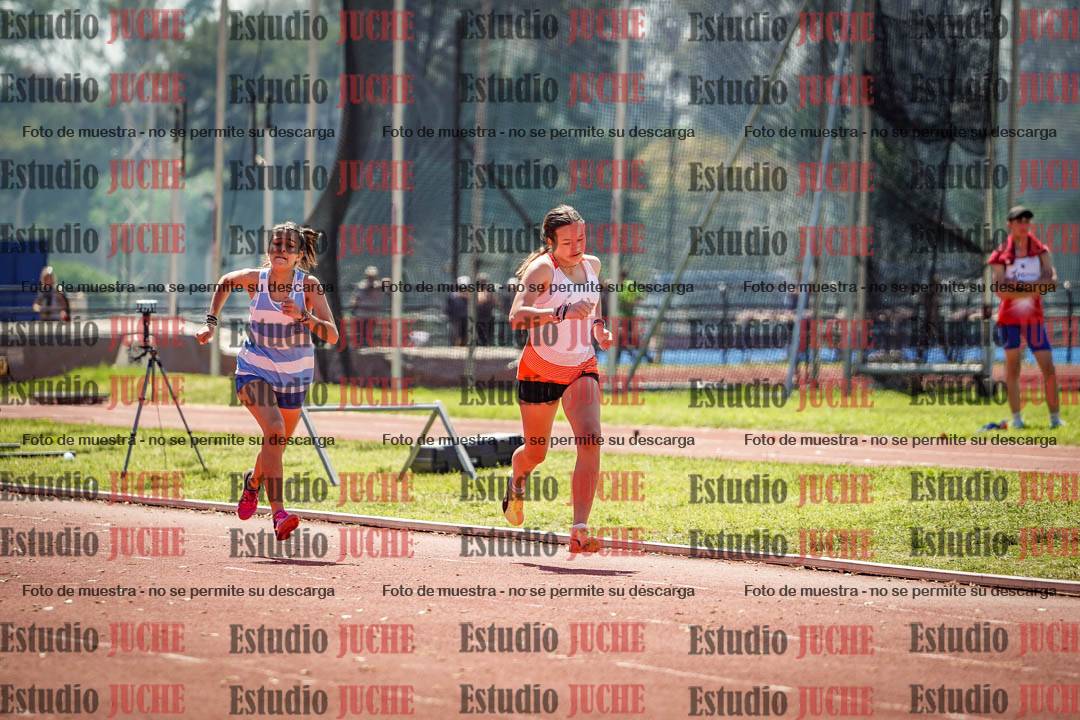Fotos de los 600 m llanos de mujeres - hexatlón