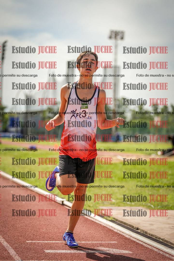 Fotos de los 600 m llanos de varones