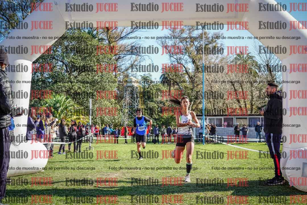 Fotos de la llegada del cross de 3000 m