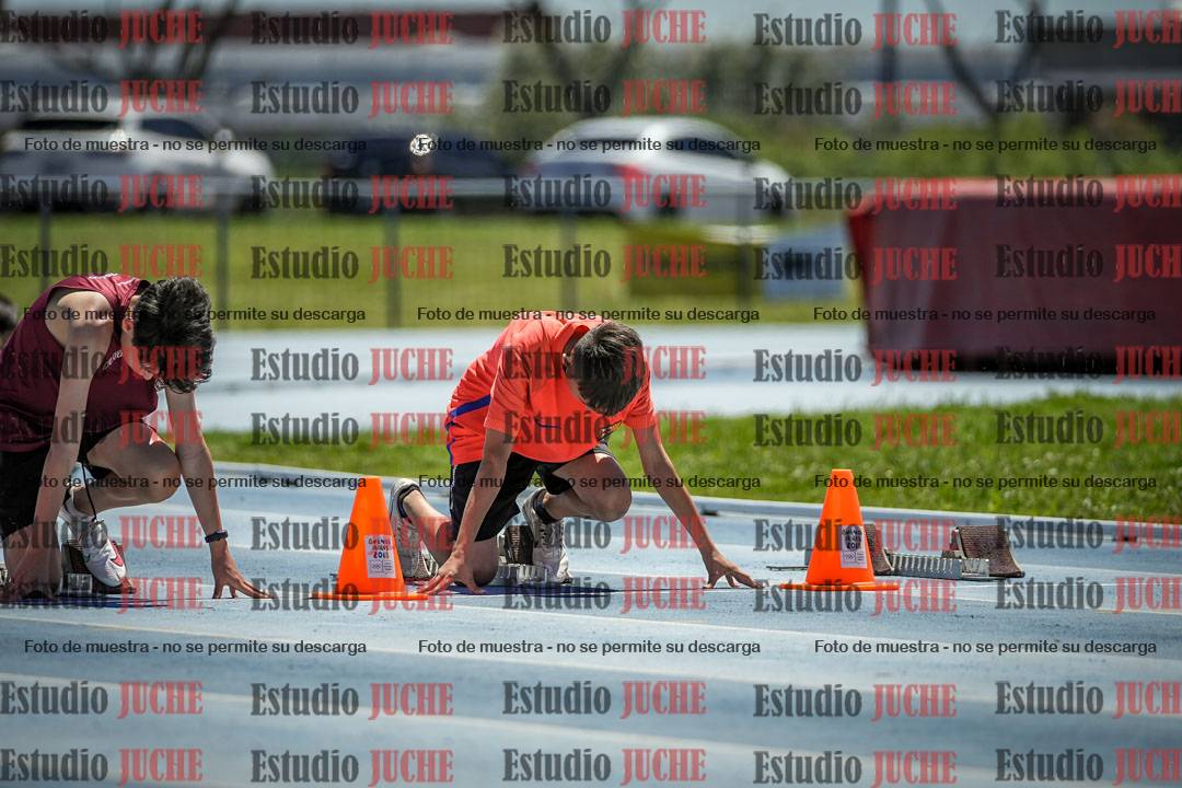 Fotos de los 80 m llanos de varones